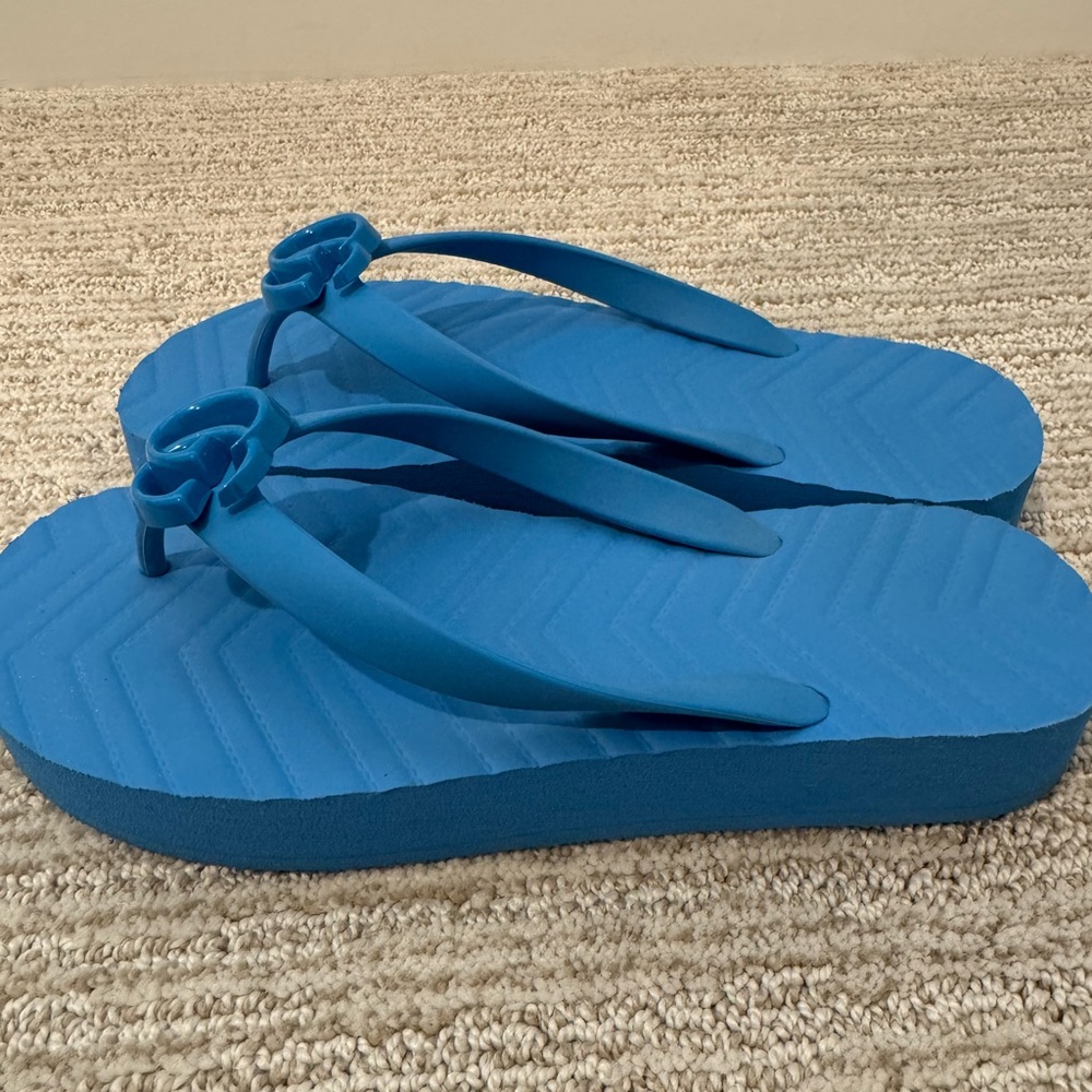 Gucci Blue Retro Platform Flip Flops - Picture 4 of 8
